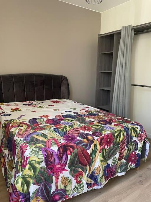 Maison 5 Chambres 3Sdb En Ville Avec Piscine Périgueux المظهر الخارجي الصورة